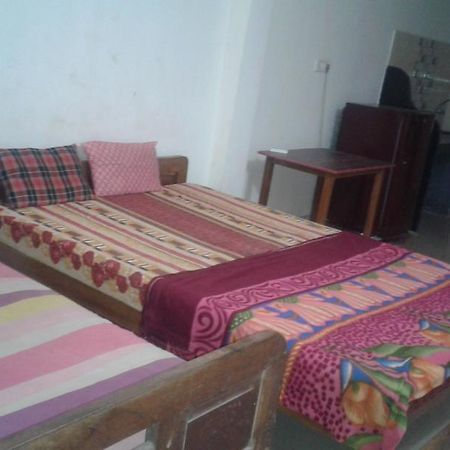 Shanti Guest House อารัมบล ภายนอก รูปภาพ