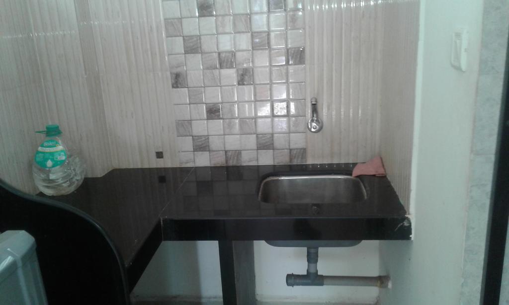 Shanti Guest House อารัมบล ภายนอก รูปภาพ
